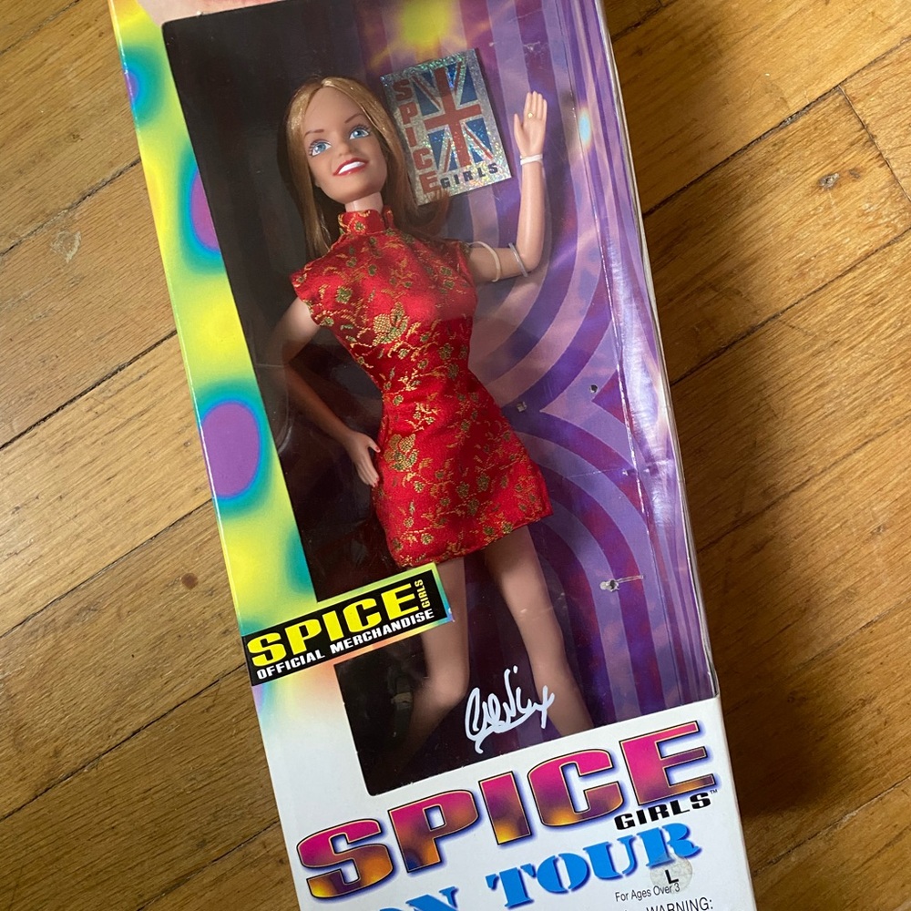 Geri Halliwell “Spice Girls on Tour” Doll.